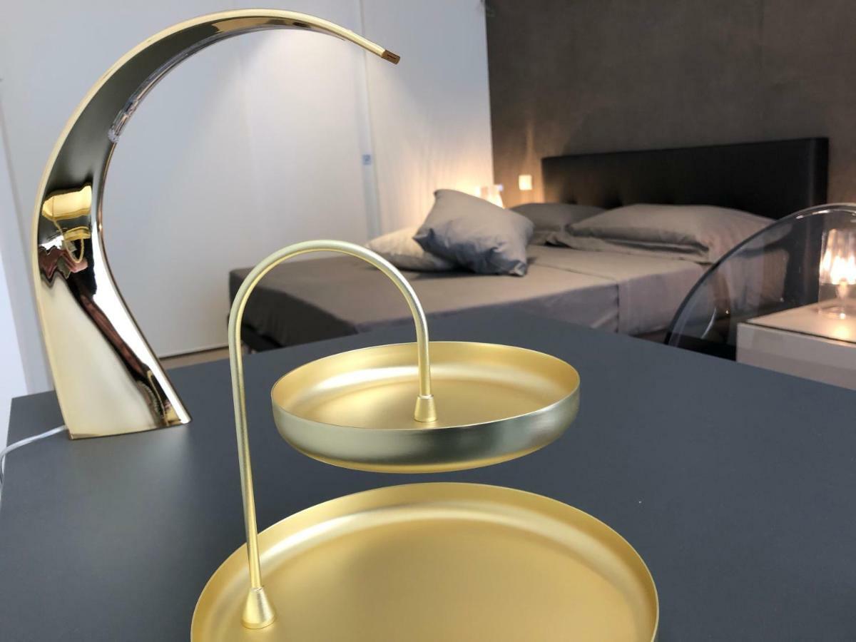 Golden Suites 50 Монополи Экстерьер фото